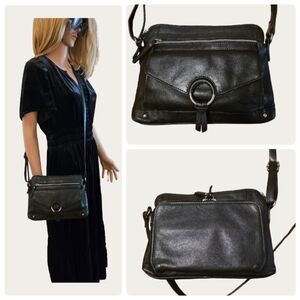 Vintage Butter SOFT Pebbled Leather Crossbody/Shoulder Bag, Card Compartment.